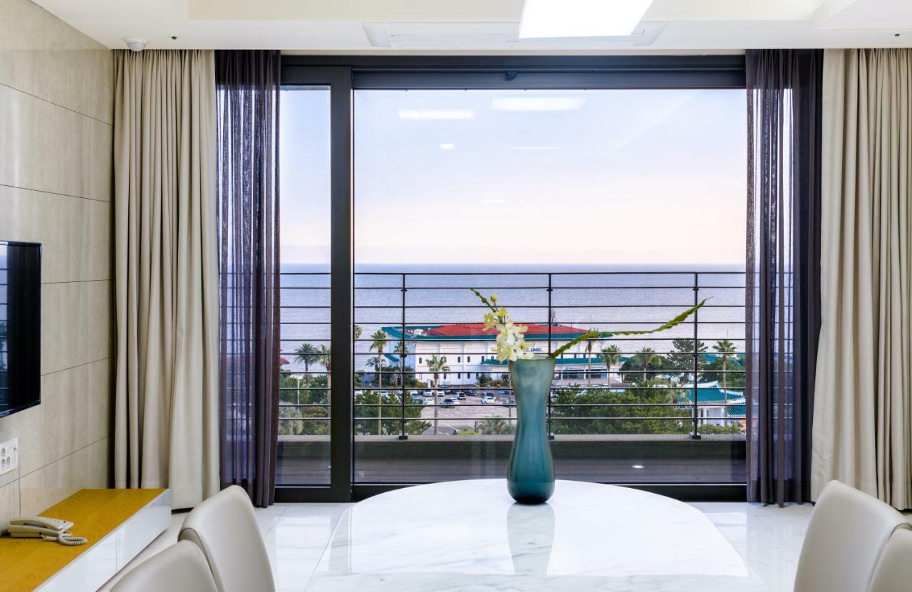 Отель Seaside Arden Согвипхо Экстерьер фото