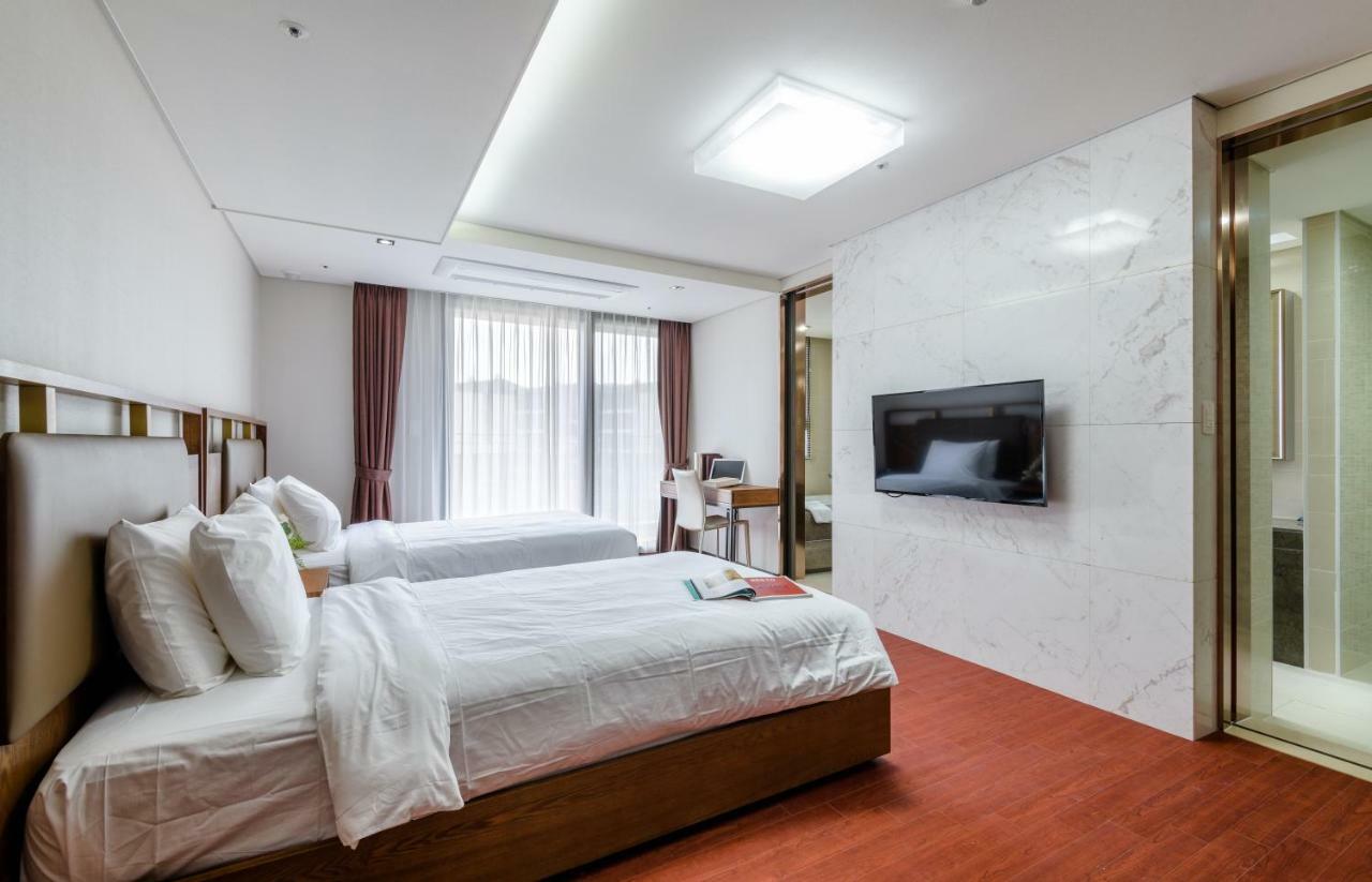 Отель Seaside Arden Согвипхо Экстерьер фото